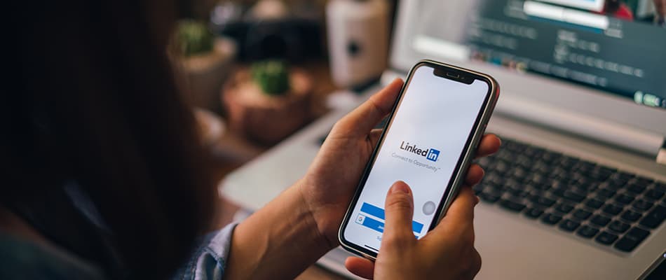 How to Use LinkedIn for Business Marketing | Tips and Strategies