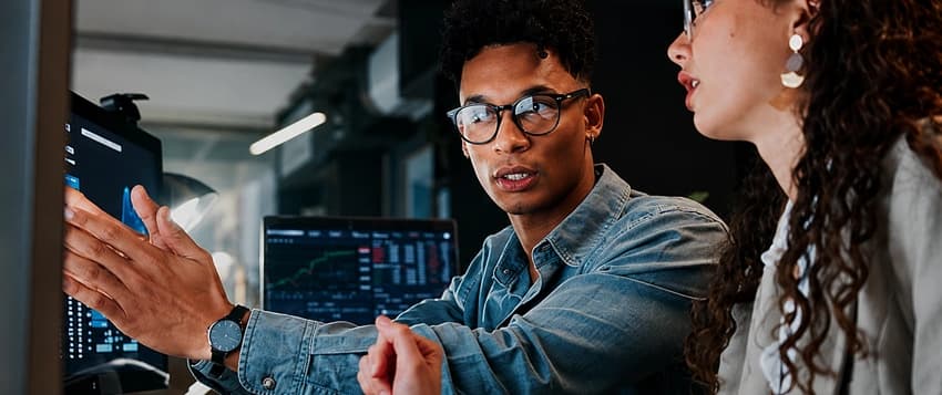 DevOps vs Data Science: Which Is Better For an AI Graduate?